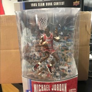 Michael Jordan 1985 slam dunk by upper deck